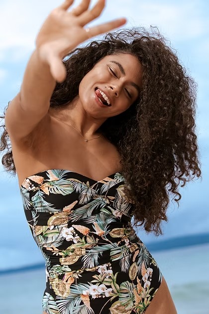 Azura Swimwear (2)