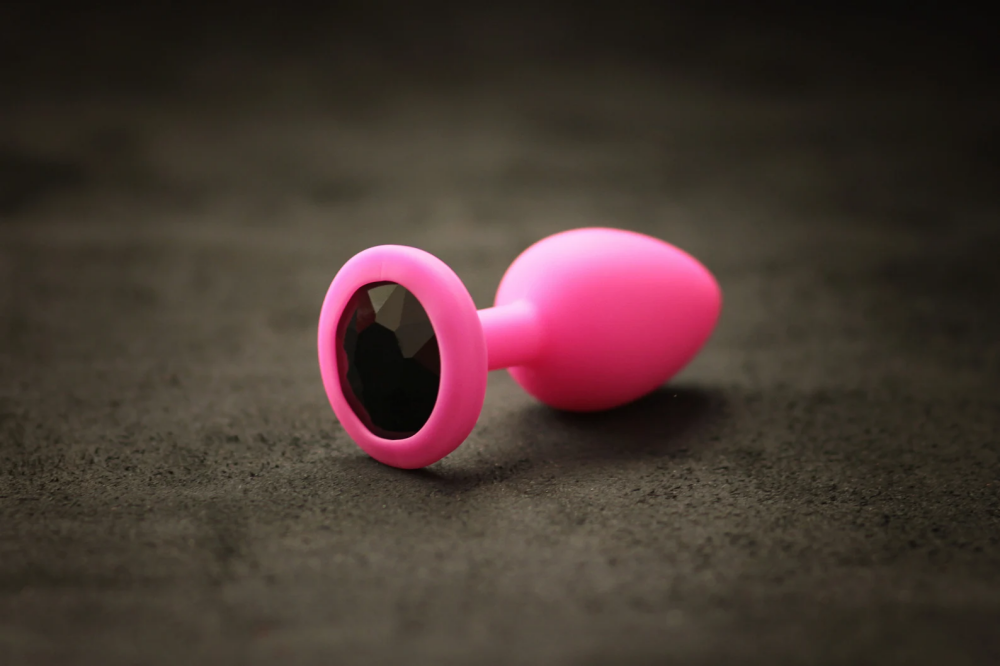 What Are The Benefits of Using A Silicone Anal Plug?