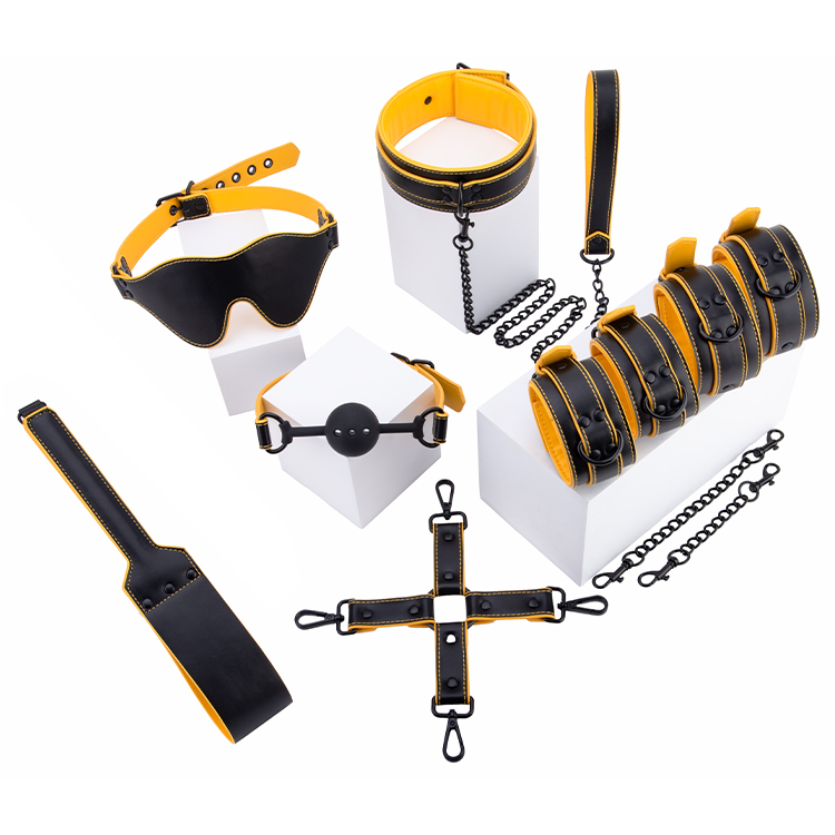 7PCS Luxury Yellow PU Leather Bondage SM Toys Kit Handcuffs Anklecuffs Blindfold Mouth Gag Collar and Spanking Whip for Adult BDSM Play