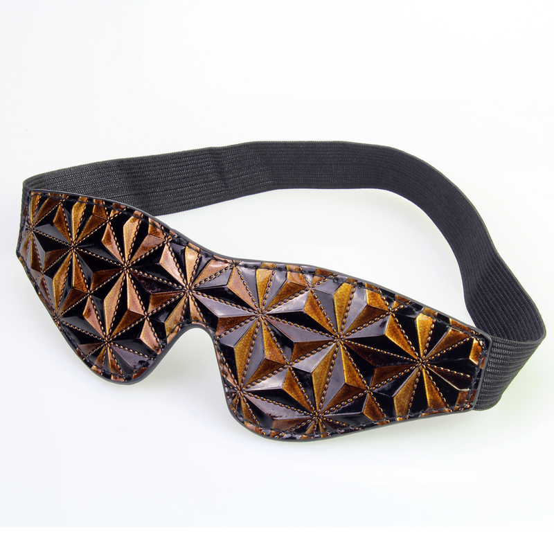 7PSC Orange Diamond Pattern Bondage Kit a 7 Piece Set Designed to Unleash Couples Most Vibrant Fetish Fantasies