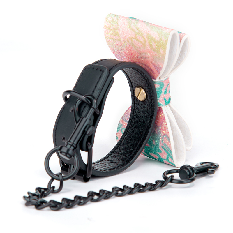 SM Bondage PU Leather Handcuffs Black and Red Customized Leather Sex Toys Chinese Traditional Pattern Master's weapon For Couple