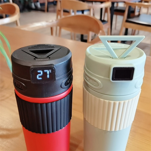 断熱ウォーターボトル