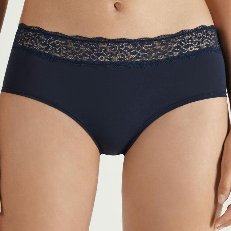 Lace And Cotton Women Underpants Fit