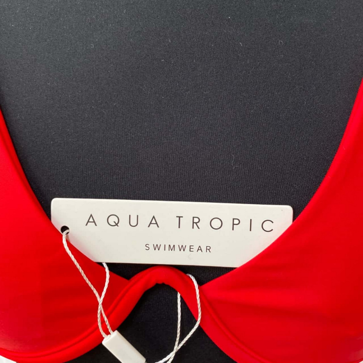 Àqua tropic swims