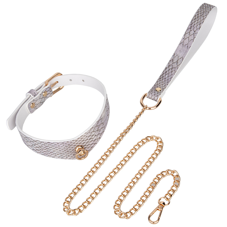 Top Snake Pattern PU Leather Bondage Collar Restraint Neck Collar for Couples' BDSM Exploration
