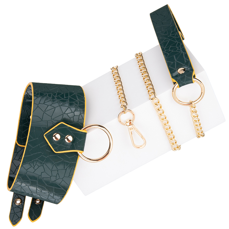 Popular Flame PU Leather Bondage Collar Set Restraint Neck Collar for Couples' BDSM Fun