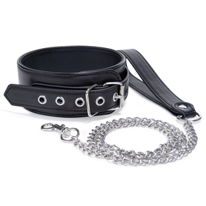 Gothic Female Bondage Kit with Adjustable Collar and Chain for Adult Play