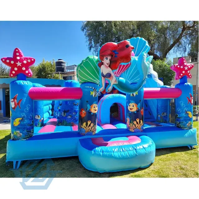 bounce house odbijający się dom