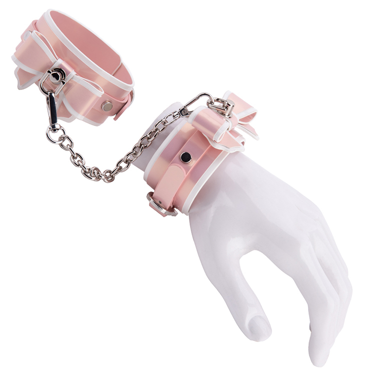 6PCS Elegant SM Bondage Kit Adult Sex Toys Set with Handcuffs Blindfold Collar Anklecuffs Mouth Gag Whip for Couples BDSM Play