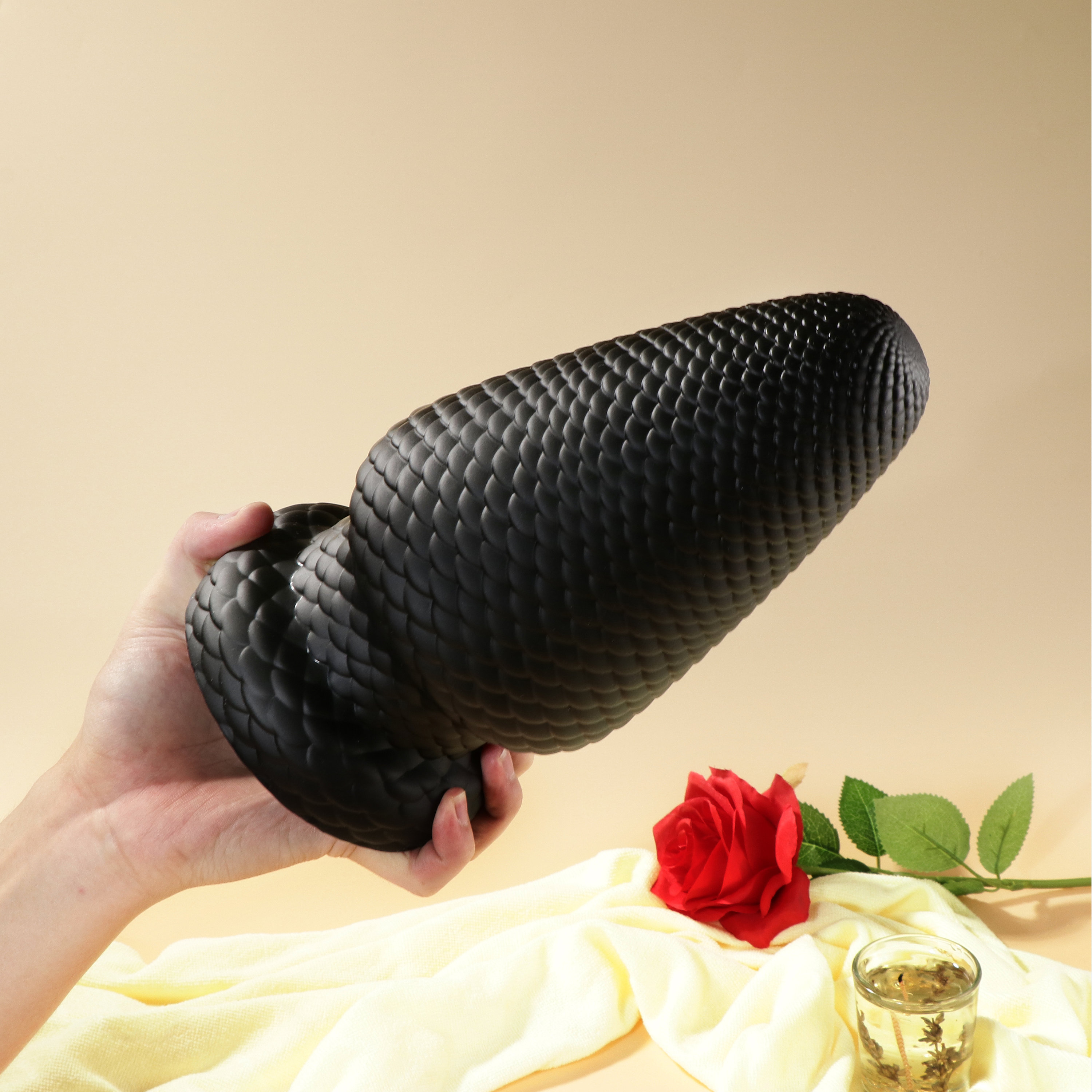 The Comprehensive Guide To Huge Anal Plugs