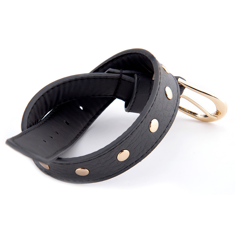 Novelty Restraint Sex Toy Set SM Slave Collar with Neck Set BDSM Bondage Kit for Couple Gothic Carnival