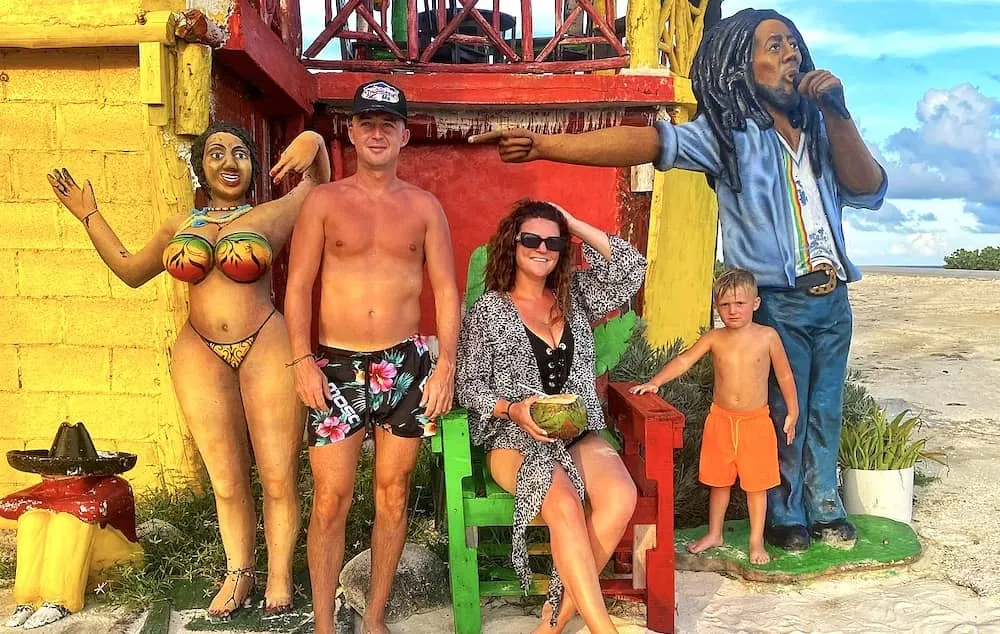 Saor-làithean teaghlaich ann an Riviera Maya Mexico