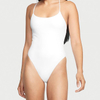 Maillot de bain blanc de style simple