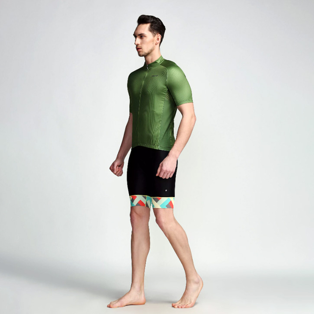 Abbigliamento da ciclismo da uomo con protezione UV