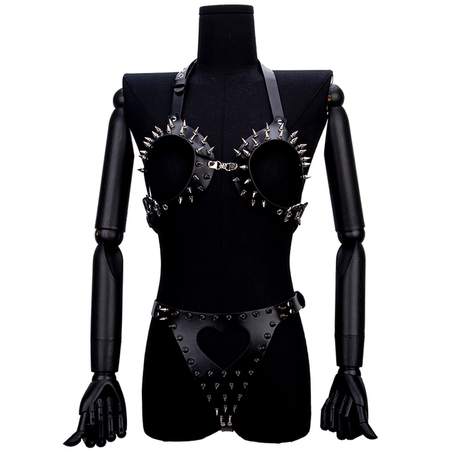 Adult Gothic BDSM Bondage Set Fetish Roleplay Device with Harness Bondage and SM Slave Fantasy Scenarios