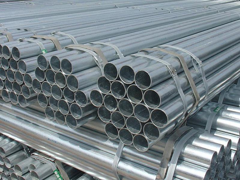 galvanized steel pipe ocelová pozinkovaná trubka