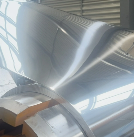 Anodized aluminum Eloxiertes Aluminium