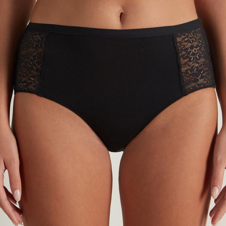 Panties hoihoi wahine