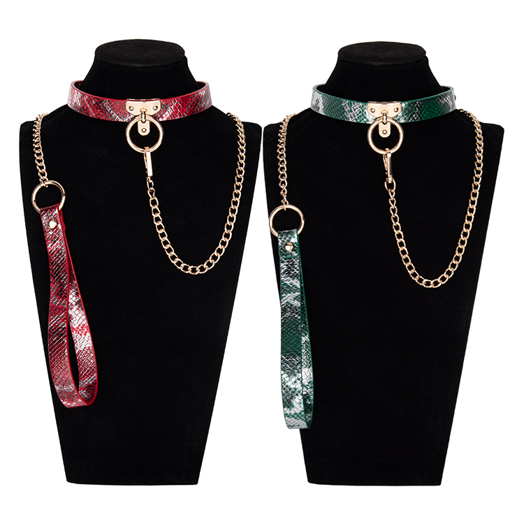 Female Collar and Chain Bondage Kit: Gothic BDSM Set Carnival Punk Gift for Couples' Games