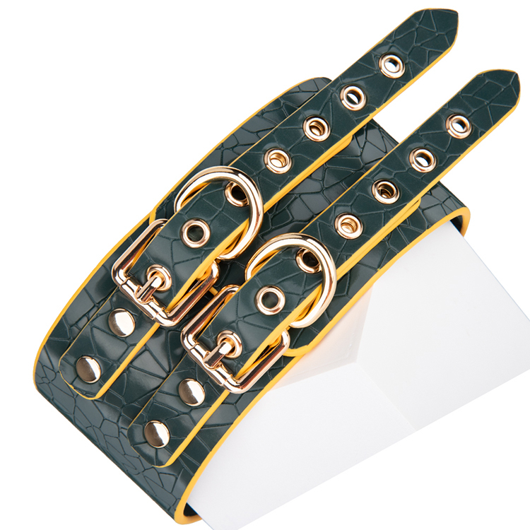 Popular Flame PU Leather Bondage Collar Set Restraint Neck Collar for Couples' BDSM Fun