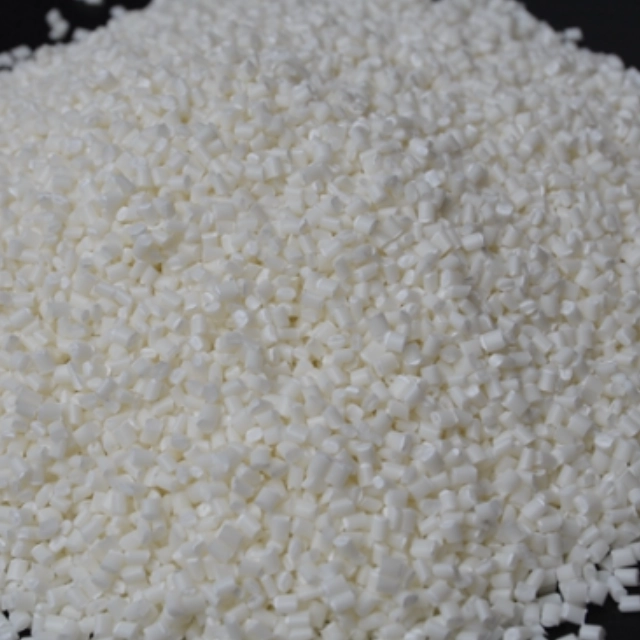 Polypropylene raffia pp granules Polypropylenové granule rafie pp