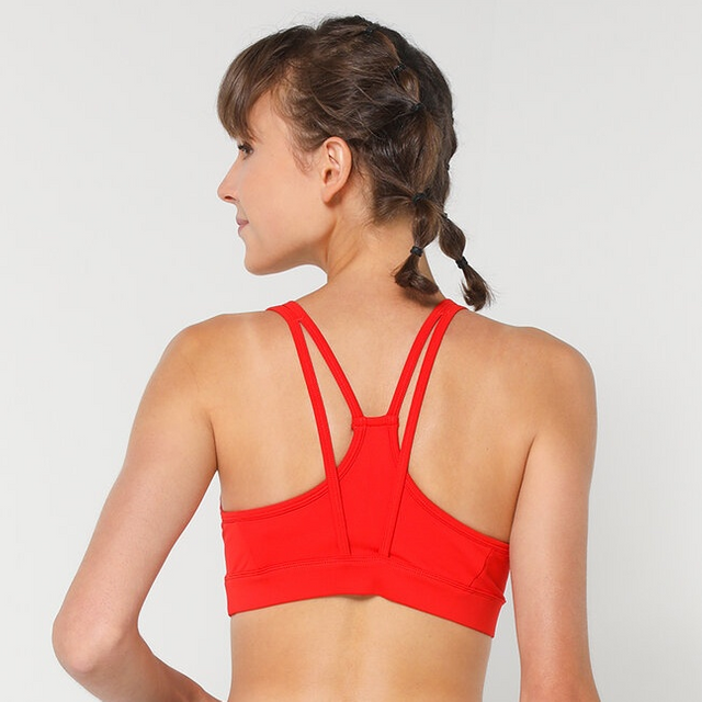 Sujetador deportivo rojo para mujer