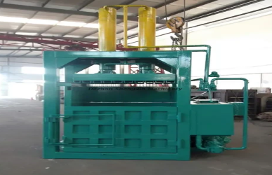 hydraulic baler hydraulische Ballenpresse