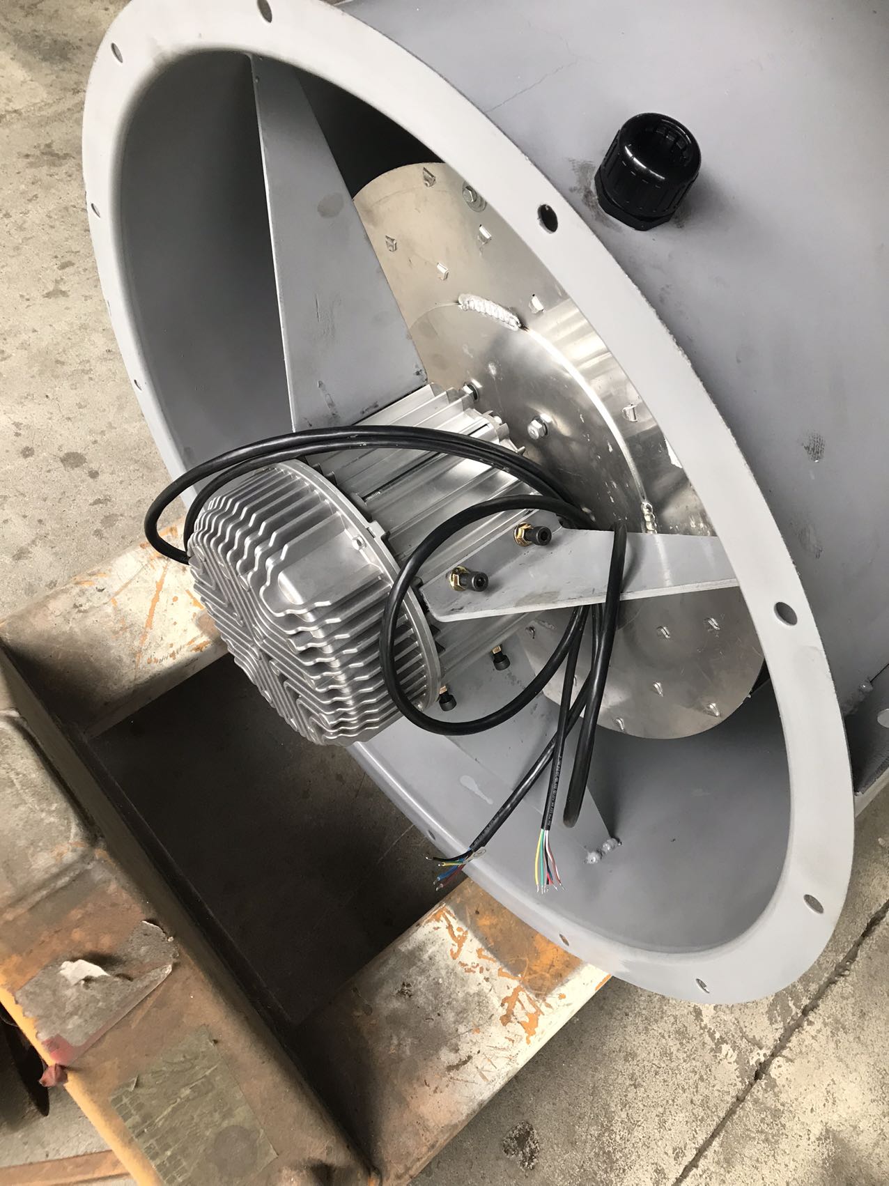 Installation und Wartung eines kommerziellen EC-Radialventilatorsystems